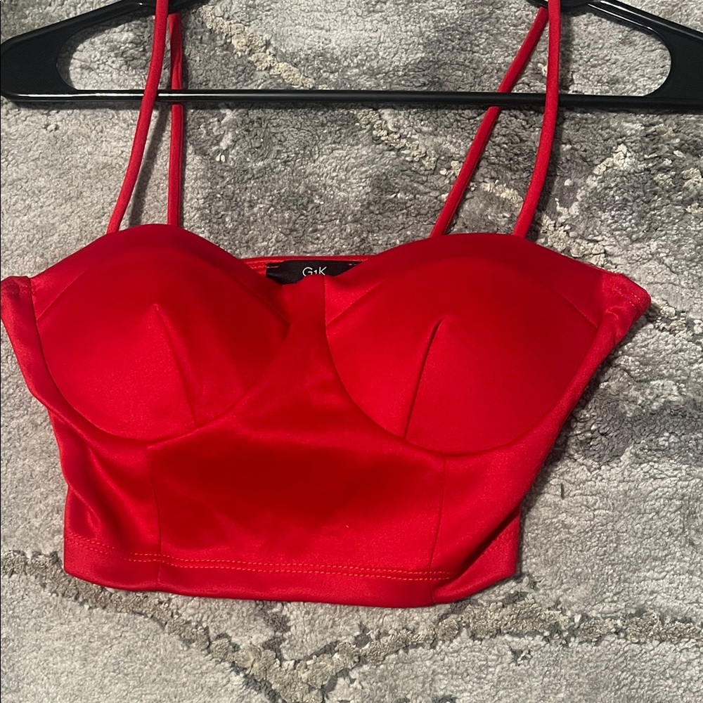 Chic Vibrant Red Spandex Top